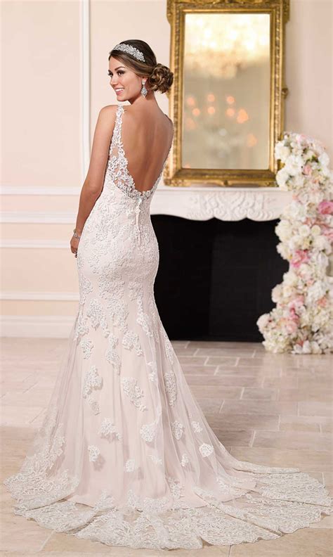 Luxurious, soft and glossy with great designs and lowest price! 2016 Chic Beach Wedding Dresses - Weddings Romantique