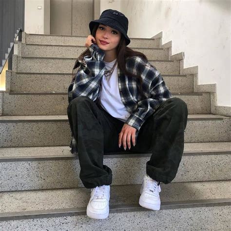 F Y H On Instagram “baggy Baggy Pants On Girls Yes Or No” Tomboy