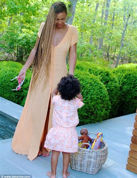 Blue Ivys Hair Causes Petition Asking Beyonce And Jay Z To Take Better