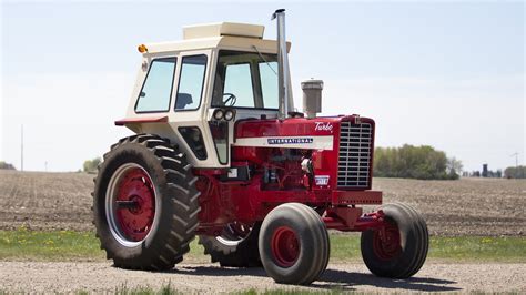 1971 International Harvester 1456 F141 Fall Premier 2021