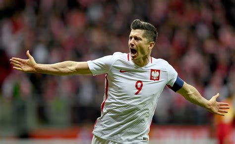 He joins messi, ronaldo and ibrahimovic robert lewandowski. Robert Lewandowski vital to Poland's World Cup hopes ...