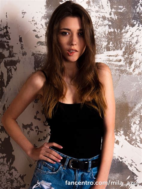 Mila Azul Pictures And Videos And Similar Of Milaazul Fancentro Profile Erothots