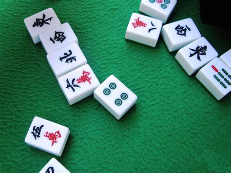Este juego tan castizo, no lo es tanto, ya que proviene de italia. Mahjong Japonés | Mahjong japanese game . Un juego ...