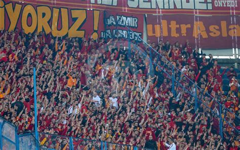 Aufrufe 25 tsd.vor 3 years. Fenerbahce vs Galatasaray : Turkish Super Lig - Anadolu Agency