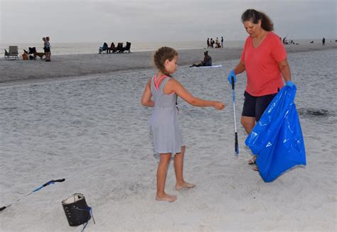 Volunteers Needed For Beach Cleanup In Okaloosa County