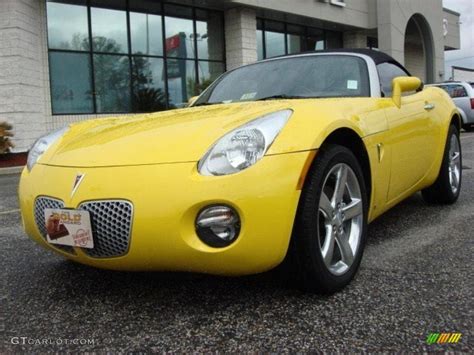 2007 Mean Yellow Pontiac Solstice Roadster 47539054 Photo 5