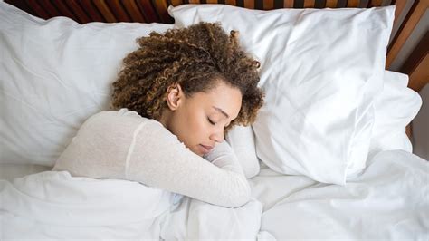 Sleeping Tips How To Get A Better Nights Sleep Help Falling Asleep