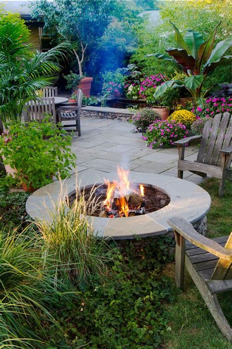 18 Cozy Backyard Seating Ideas Live Diy Ideas