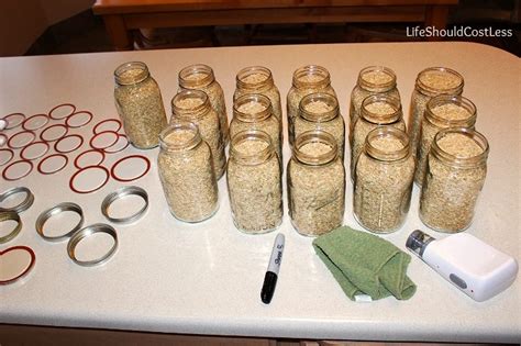 But did you know that glass jars are also an effective container to preserve dry goods for food storage? Long Term Food Storage In Mason Jars: Rice - Life Should ...