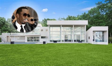 17 Celebrities With Swanky Summer Homes In The Hamptons