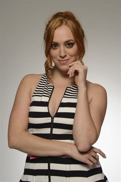 Andrea Bowen Hot Full Hd Photos Pictures And Wallpapers