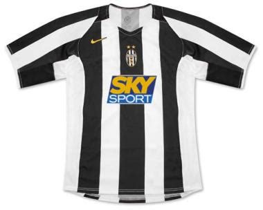 Personalize it and shop on juventus official online store. world-of-football.de | Trikot Juventus Turin home 04-06 ...