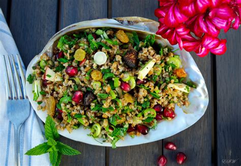 Bulgur Wheat Herb Salad Tabbouleh Salad Deluscious Bites