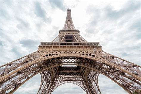 What Famous Landmarks Look Like Zoomed Out Readers Digest