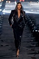 7 of Naomi Campbell’s Most Iconic Runway Moments [PHOTOS] – WWD