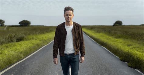 Tom Chaplin The Wave Sound Of Britain