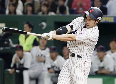 Yuki yanagita, nicknamed giita , is a professional japanese baseball outfielder for the fukuoka softbank hawks. 柳田悠岐が2019年にFAではなくポスティングでメジャーに行く ...
