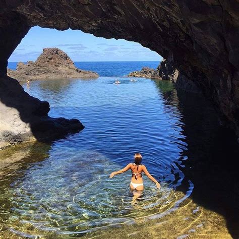 Even nowadays, one of the many charms of seixal is its serenity allied to a landscape painted with the green of the mountains and the crystal blue of the sea. Natural pools of Seixal are a hidden treasure in Madeira ...
