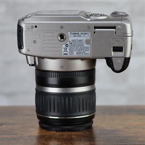 Canon Eos Digital Rebel Xt 8mp Dslr Camera Silver W 18 55mm Lens Fair