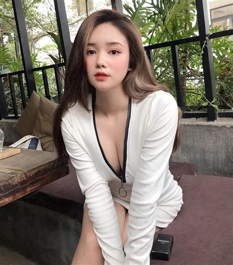 Hot Girl Sài Gòn Khiến Các Chàng Yêu Luôn Vì điều Này