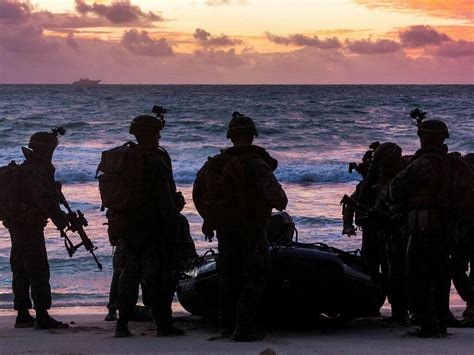 Hmas Adelaide Fills Us Navy Rimpac Amphibious Gap The Cairns Post