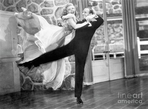 Ginger Rogers And Fred Astaire Dancing Photograph By Bettmann Pixels