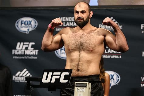 Ufc Moscow Results Shamil Abdurakhimov Goes The Distance Defeats Andrei Arlovski