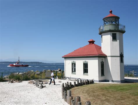 Alki Point Lighthouse Washington At
