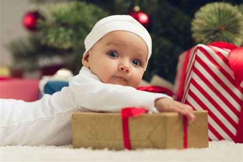 Best T Ideas For Babys First Christmas Elephantine