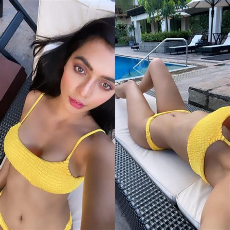 Get updated latest news and information from bollywood movie industry by actress, music directors, actors and directors etc. Ruhi Singh Sexy Photos, Bollywood Diva | Hot Bollywood ...