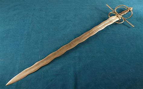 Wavy Bladed Swords Types And Historical Uses