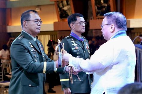 Centino Return As Afp Chief Seen To Beef Up Anti Insurgency Campaign