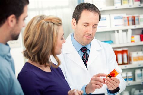 9 Common Questions To Ask Your Pharmacist