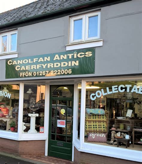 Carmarthen Antiques Centre Canolfan Antîcs Caerfyrddin The Wales