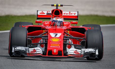 Ferrari Announce Multi Year F1 Partnership With Santander
