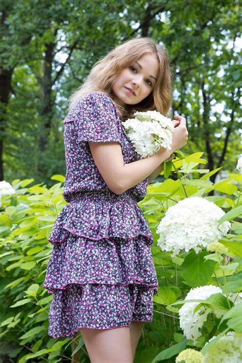 Jeff Milton Model Flower Girl Dresses Girl