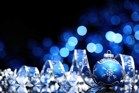 1080x1920 Resolution Blue And Silver Bauble Christmas Christmas