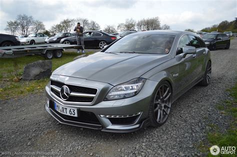 Renntech hht (hand held tuner) allows you the unlimited ability to switch between tuned and stock ecu programming and requires no ecu removal. Mercedes-Benz Renntech CLS 63 AMG Shooting Brake - 5 May 2015 - Autogespot