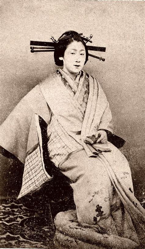 geisha licious a yujo originally “high class courtesan” later yujo transformed into oiran