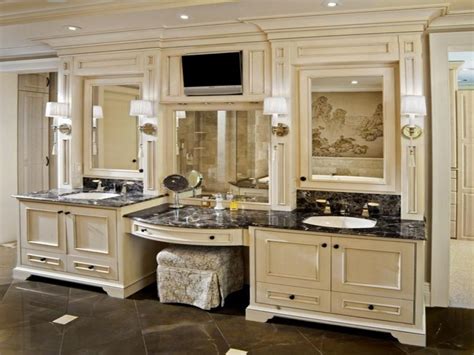 Whether you have a small powder room that needs a classic pedestal sink or you have a double vanity in the master. Master Bathroom Vanity With Makeup Area • Variant Living ...