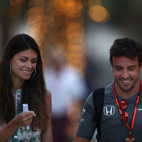 Fernando Alonso Explica Cómo Es Trabajar Con Su Novia Linda Morselli Y Si Se Ve Como Padre O