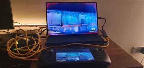 any way to blank the sd display when connected via wired steam link 1gbs r decksupport