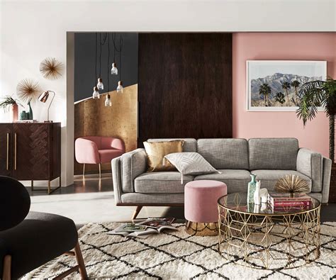This online styling essentials short course is a rewarding personal experience that will enable you to launch a successful career as an interior stylist. 8 interior secrets for styling your living room like a pro