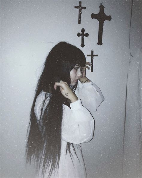 Goth Aesthetic Pfp ~ Michecii Bbymich7 Bodorwasuor