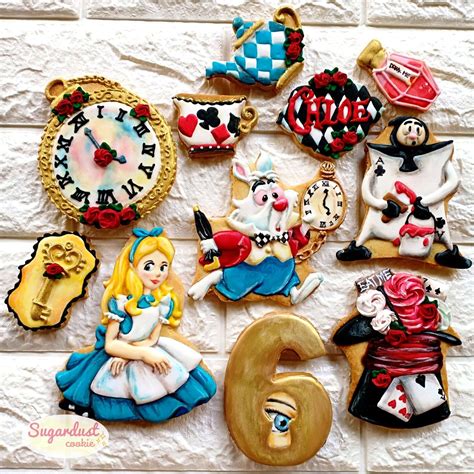 Alice In Wonderland Decorated Icing Cookies Alice In Wonderland