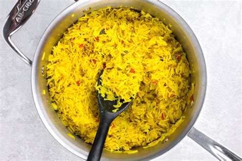 Oven Baked Yellow Rice Recipe How To Cook Delicious Yellow Rice In The