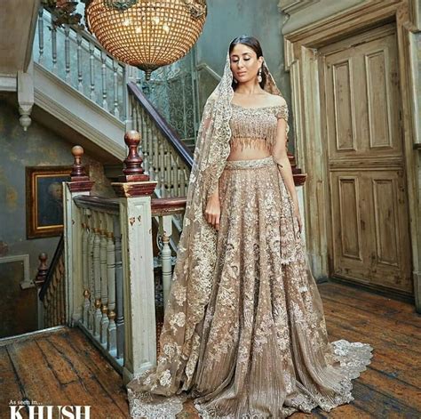 10 Best Kareena Kapoor Wedding Lehenga Collections 2019 Buy Lehenga