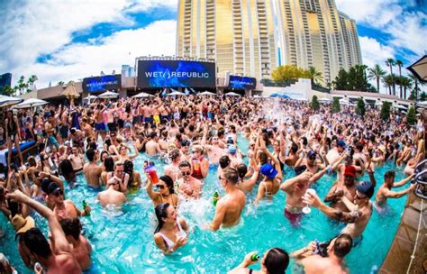 Las Vegas Pool Parties Opening Dates La Epic Club Crawls