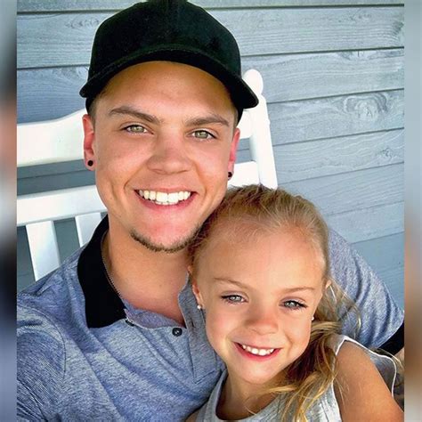 Teen Moms Catelynn Lowell Claims God Blessed Her With Four Girls So