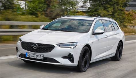 2021 opel insignia new styling design. Opel Insignia 2021: así es la nueva gama de la berlina